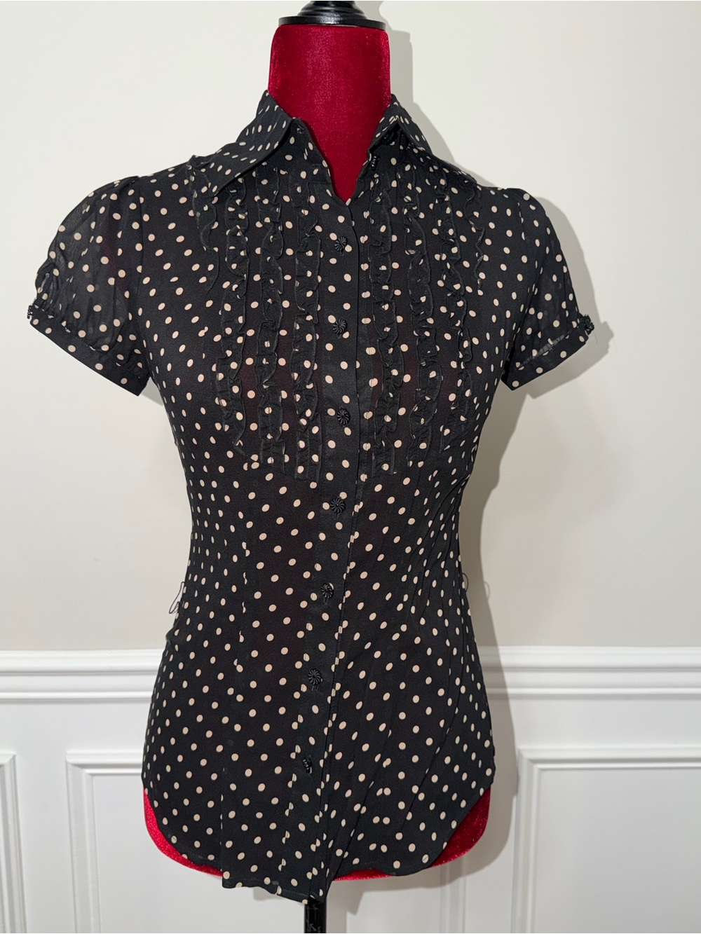 Bebe Women's Black Polka Dot Short-Sleeve Button-Up Top XS - Picture 2 of 8
